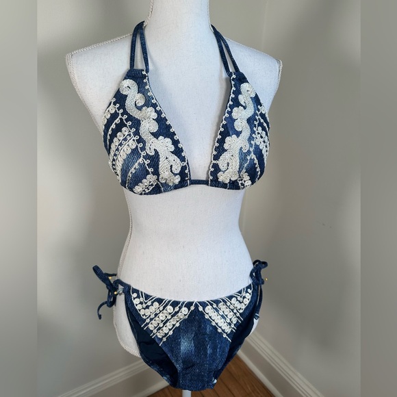 Nanette Lepore Deja Blue Indigo Bikini size M - Picture 15 of 15